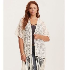 Torrid Embroidered Fringe Kimono Size 1/2